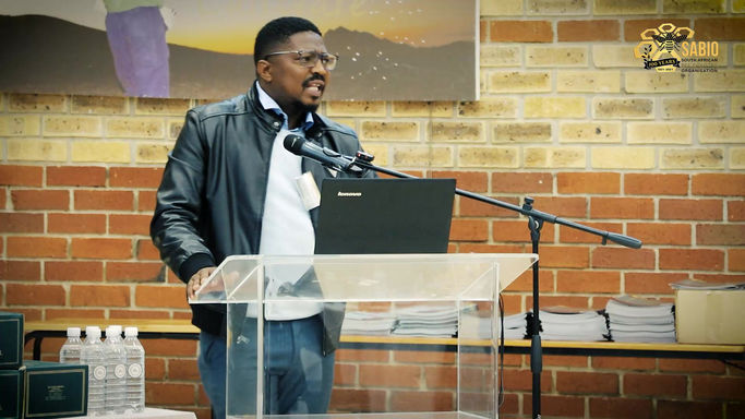 Dr Maanda Rambauli